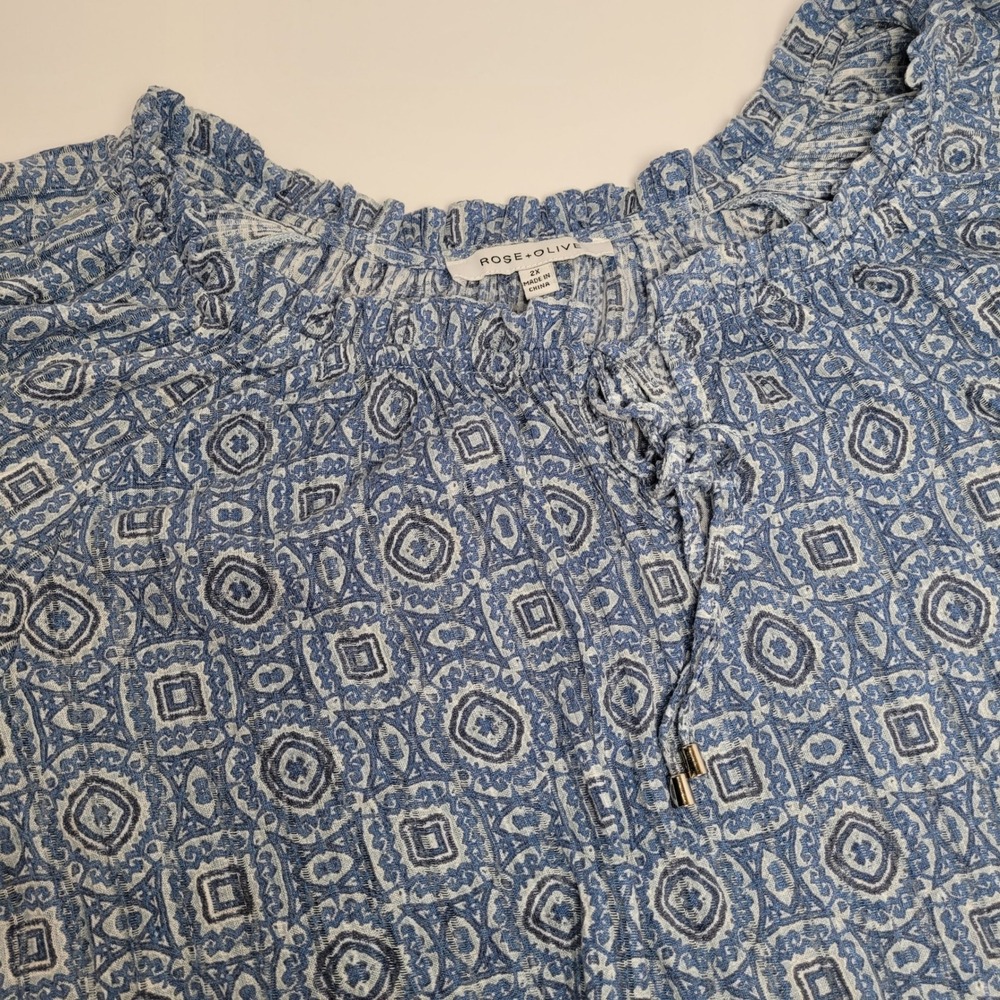 Rose + Olive Peasant Top Womens 2X Blue Excellent Geometric Tassel Boho Blouse